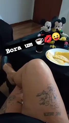 Borá um ☕?😛😁