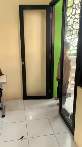 ehh ada suara si bendahara gj#fyp#trendmbg#makanbergizi#mbg#foryou