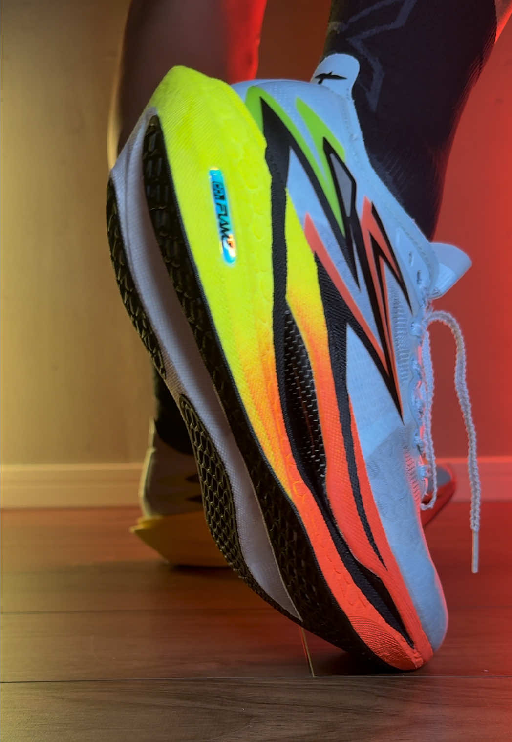 中国のマジヤバトップカーボンシューズw 361° Flame 4 