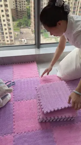 Lạnh rồi mua thảm xốp ghép sàn nhà là hợp lý quá luôn rồi #thamxopghep #thamxopghepsanmatlong #thamlonggheptraisan #xopgheplotsan 