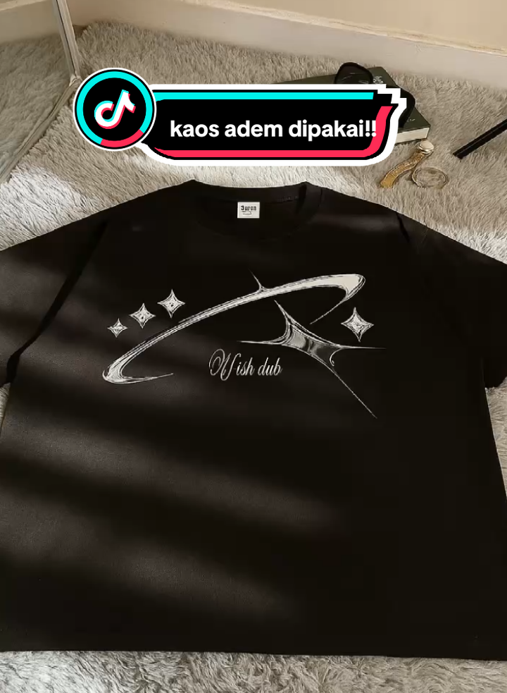 Cukup kaos simpel, tapi vibes-nya mahal!😎#StyleOnBudget #StyleGakRibet 