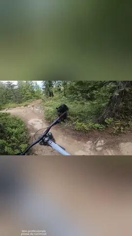 Extremely mountain bike failure.#fyp #fypシ #mountainbike 