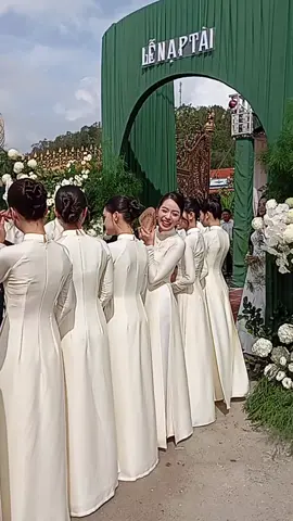 Tít xinh quá ,#huynhthithanhthuy #dothiha #kieuduy 