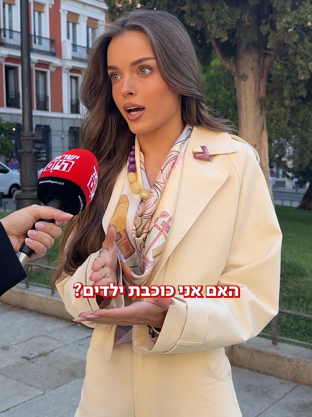 אנה זק בהשקת הקולקציה המשותפת של רנואר בעיצובה של אוריה עזרן במדריד: “אני מאוד מחושבת לגבי הלבוש שלי, לא שולטת במה שאנשים חושבים״