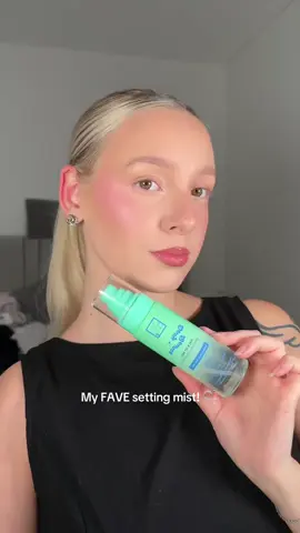 My FAVE setting mist! 🫧  #thebeautycrop #dewybounce #dewybouncesettingmist #settingmist #tiktokmademebuyit 