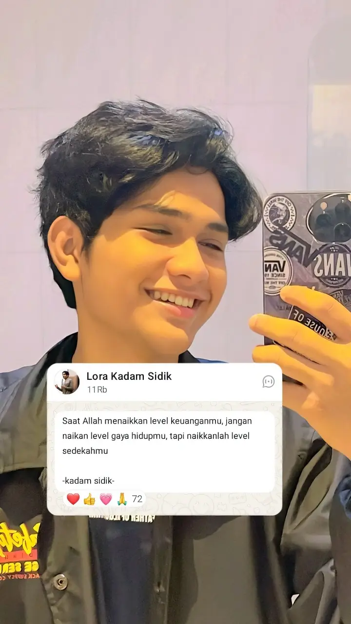 kadang kita sering fokus ke gaya hidup pas level keuangan kita naik, ya kan? Padahal, yang lebih penting itu bukan naikin gaya hidup, tapi naikin level sedekah kita! Semakin Allah kasih rezeki, semakin banyak juga kesempatan buat berbagi. Jadi, yuk tingkatkan amal kita, biar rezeki makin barokah.  #fyp #kadamsidik #fypage #xybca #4upage 