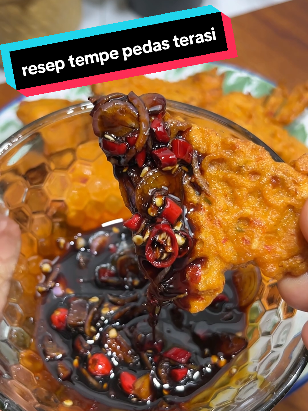 Padahal tiap hari bikin tapi anak dan suami nggak ada bosan bosannya #tempeterasidaunjeruk #olahantempe #tempepedas #tempegoreng 