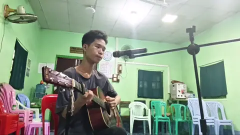 #နောက်ဆုံးတော့ ## #guitar #song #fyp #tiktok  @🌌JUNE❣ @athalo_four 