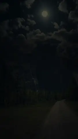 يأسمك توجور على لساني💔🥺 جج#يااسمك_تجور_على_لساني #تصميمي🎬 #تصميم_شاشة_سوداء 