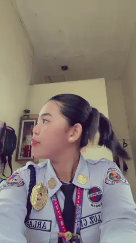 Di jud na sya mag seryuso