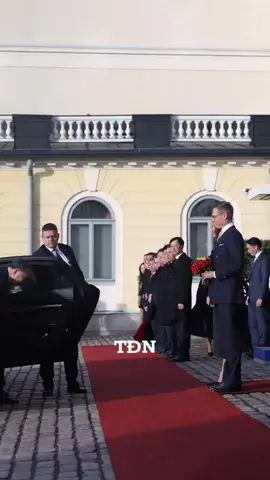 Tổng thống Phần Lan Alexander Stubb đón Tổng Bí thư Tô Lâm và Phu Nhân Ngô Phương Ly. #tbttolam #ngophuongly #vietnam #finland 