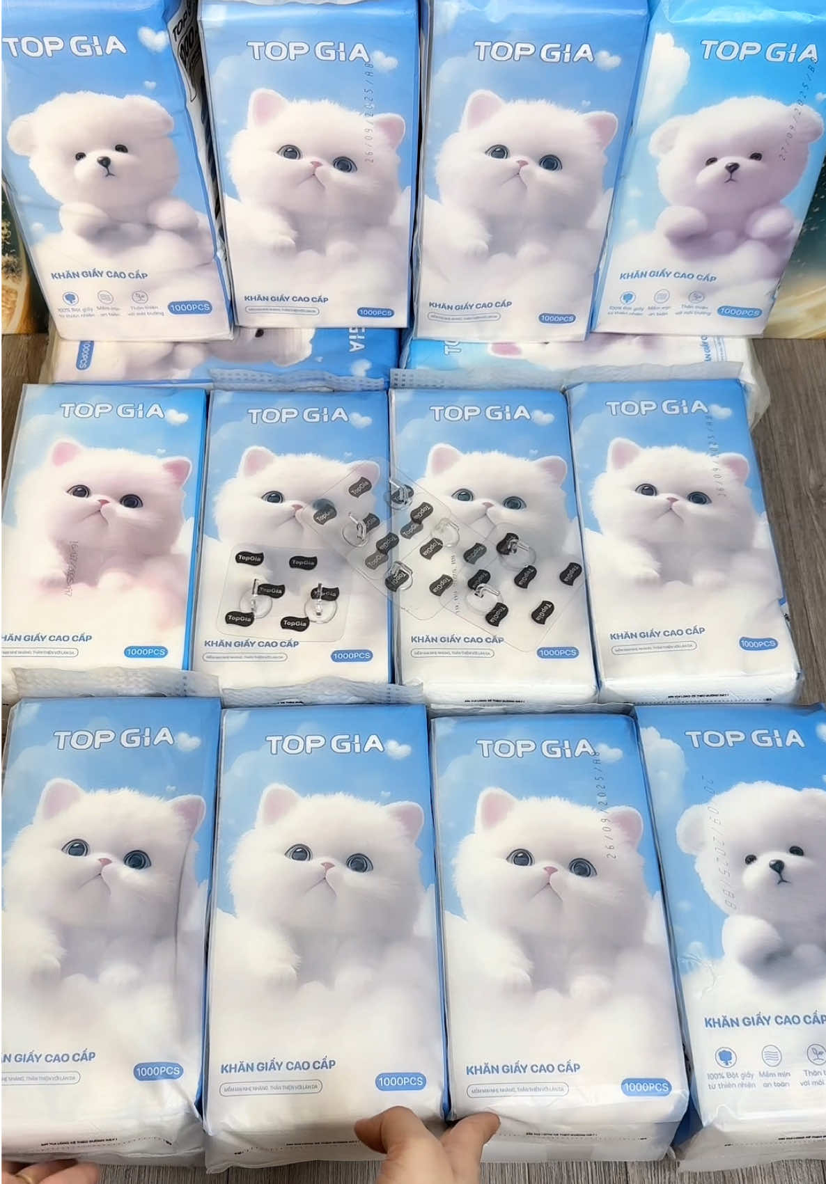 Combo 12 bịch giấy rút treo tường Topgia giá tốt miễn phí ship #emhuyensansale #giayruttreotuongtopgia #giaytopgia #giaygiagia #giayruttreotuong