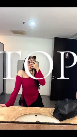 #longsleevee #topforwomen #offshouldertop #elegant 