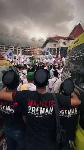 Aksi Damai Santri Istighosah & Aliansi Tokoh Kyai Seluruh Jawa Timur 🚫BOIKOT TRANS7🚫 Tanggal 21 Oktober 2025 At DPRD Surabaya #majelispremanofficial  #boikottrans7  #dprdsurabaya  #aliansisantri  #savekyai 