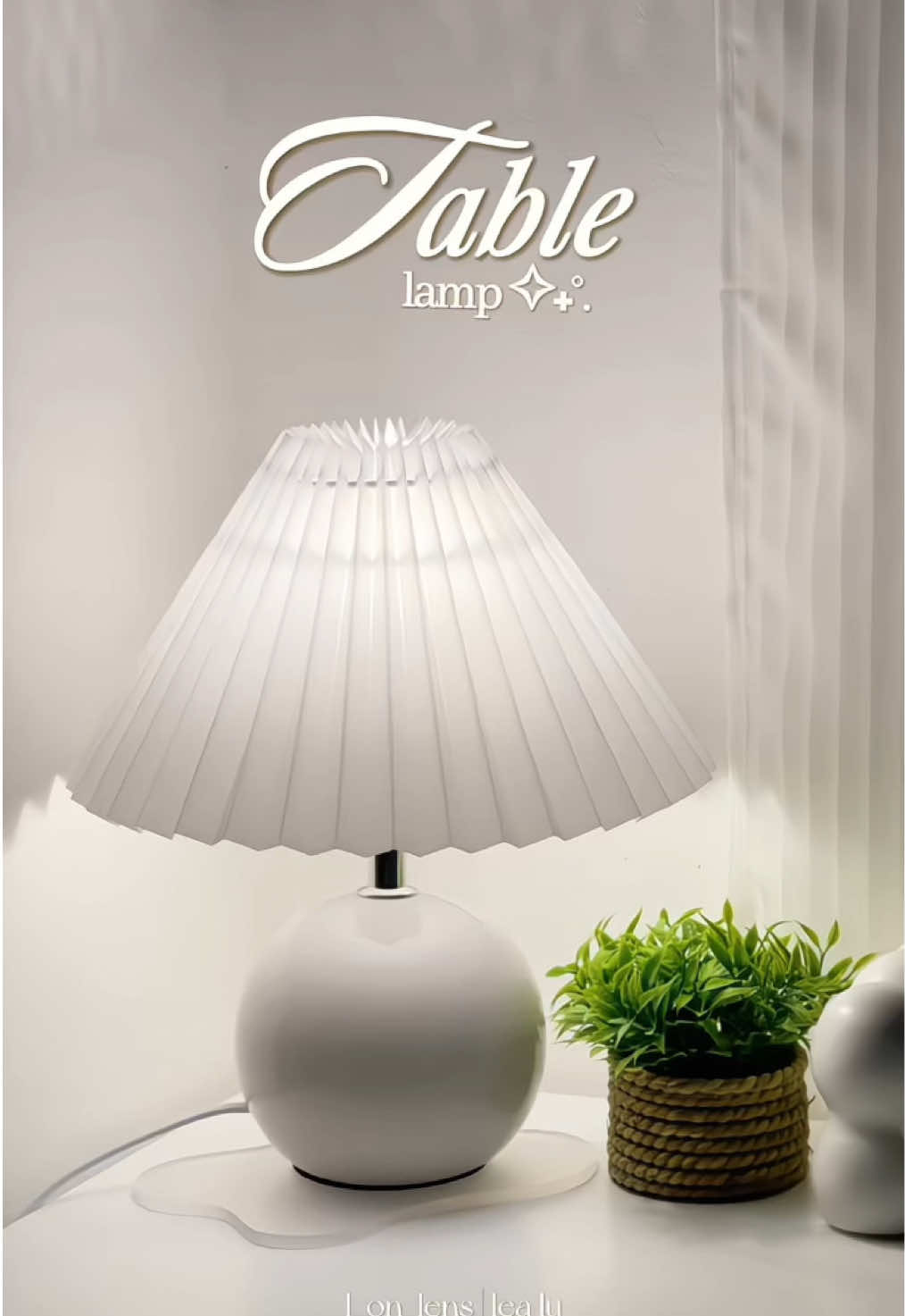 Set the perfect mood with this tri-color lamp. 🛋️ ✨ #lamp #aestheticlamp #tablelamp #homedecor #affiliate 