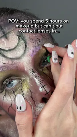 The struggle is real 😭   #Halloween  #ContactLenses #MakeupArtist #Makeup #HalloweenMakeup