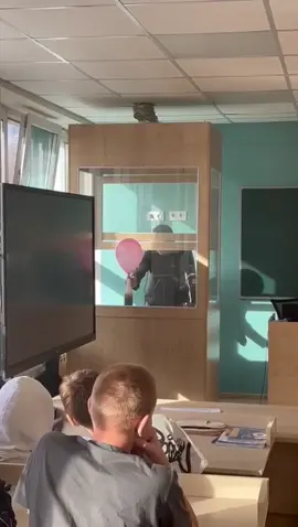 на уроке сижу #школа #бизнес #physics