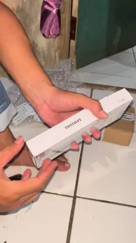 Kualitasnya bagus besty jangan lupa beli samsung A17 series terbaru😻🥳 #promosihebat #unboxing 