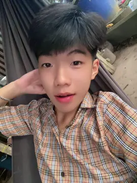 là anh chớ hong aii