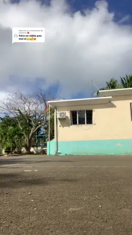 Réponse à @kemberly ❤️ Alila Mo Ti sista #mauritius🇲🇺 #dancer #style #model @نورين @tii cocass @loba 🙏🏿🌹 