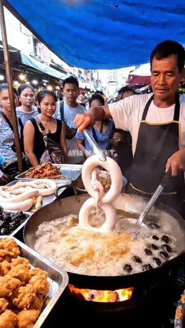 Life at a Wild Meet Market #seafood #food #fish #cooking #animalsmarket 