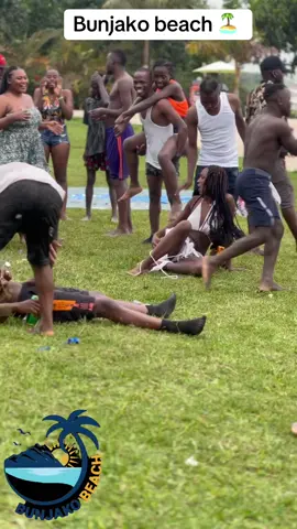 #fyp #bunjakobeach #fyppppppppppppppppppppppp #salongoprosper #beachvibes 