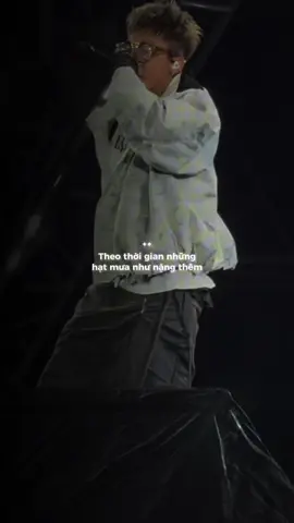 Theo thời gian những hạt mưa như nặng thêm.. #sontungmtp #nangamngangqua #nhachaymoingay #xuhuongtiktok 