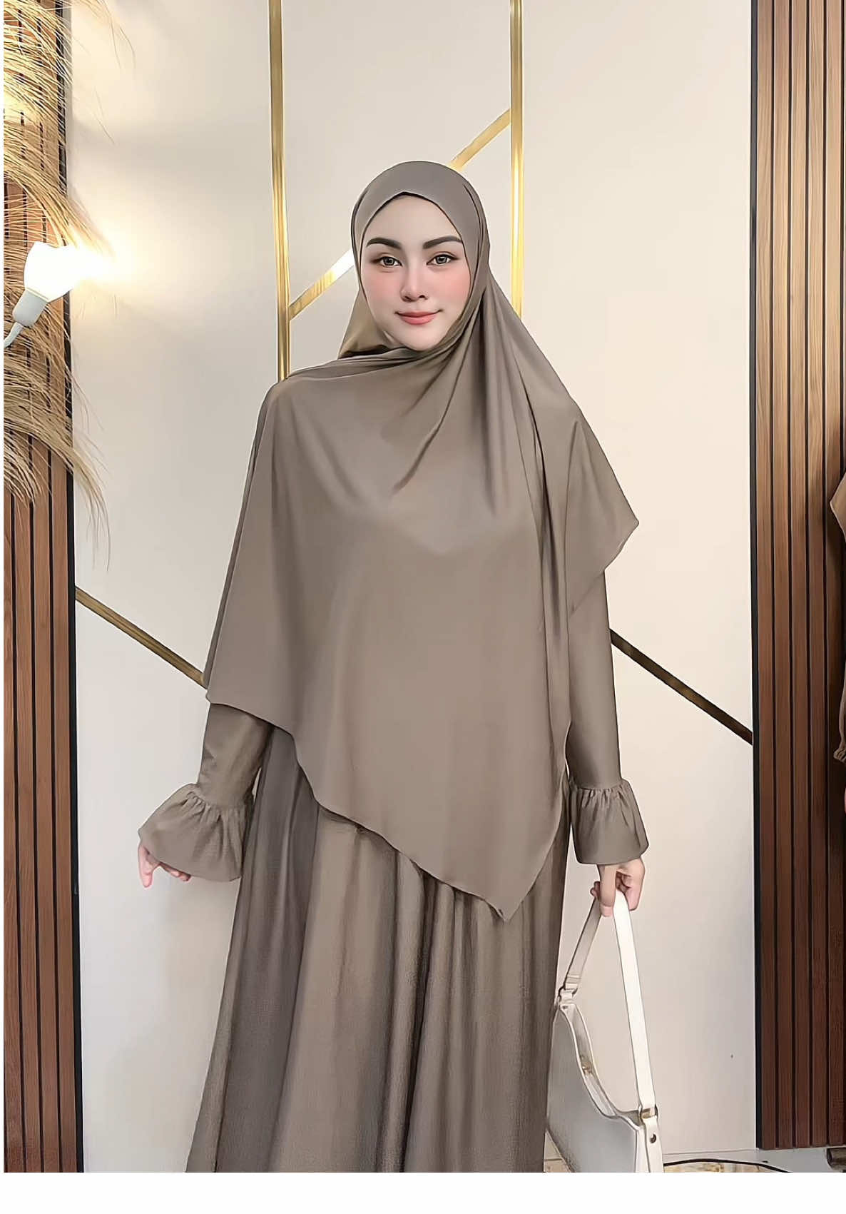 #abayasyari #abayastyle #gamis #sethijab #setgamishijab 