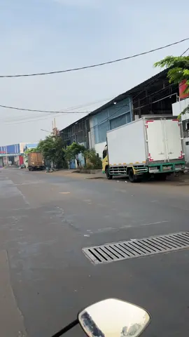 Tangerang ke nya ada 2 matahari deh😭😭😭#fyp #tangerang #beranda #warehouse 