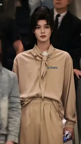 Wo Gantengnya Dua bujang ini 😍🫠 #kechun #shaoziheng #reuters #hongkong #aroadfullofflowers2 #aroadofbloomingflowers 