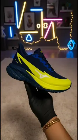 ZENXO Beyond Limit — Sepatu running sporty dengan kombinasi warna biru dan neon yang mencolok, ringan, empuk, dan nyaman dipakai untuk aktivitas lari maupun olahraga outdoor, siap mendukung performa maksimal setiap langkahmu. 💨👟 #SepatuRunning #ZENXO #SepatuOlahraga #RunningShoes #SportStyle 