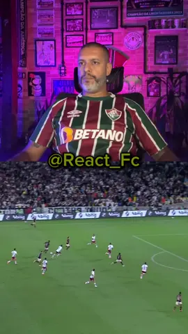 Reação do tricolor com a vitória do Vasco 😂😂 #react  #futebol  #brasileirao  #vasco #flumenense 
