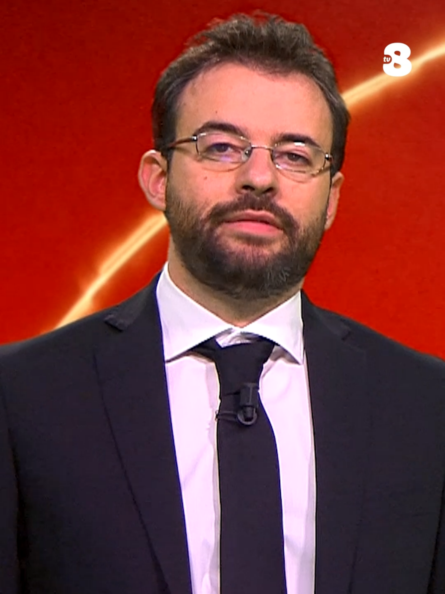 Quanto può cambiare la vita di un uomo con la fede! Domani alle 21:30 su Tv8 torna in prima visione il #GialappaShow. #DaVedere