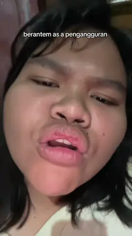 belom ngomong padahal