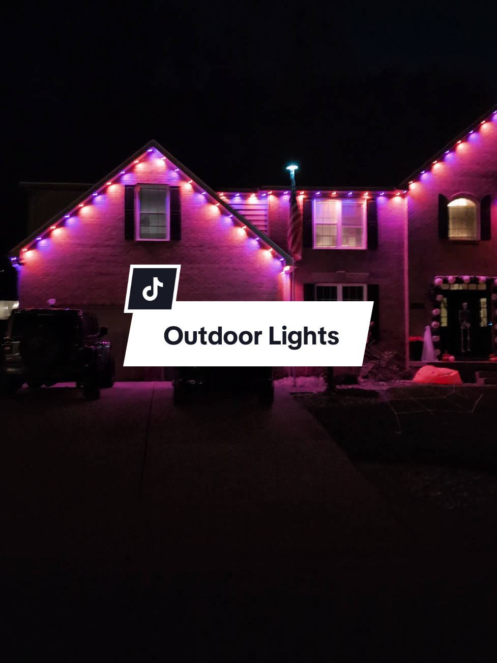 Replying to @kristalynnstorms Different options for permanent outdoor lights to match your house.  #tiktokshopcreatorpicks #tiktokshopblackfriday #tiktokshopcybermonday #falldealsforyou #christmasdecor 