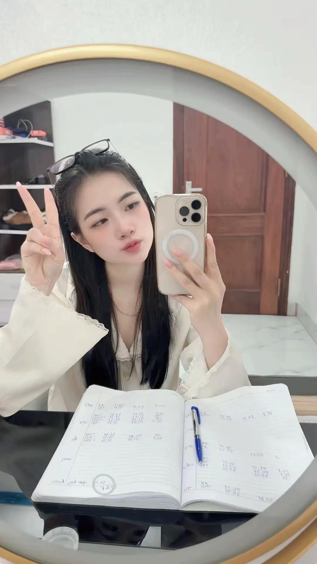 #tuyennhanvienkaraokebacninh #tuyendungvieclam #vieclambacninh #ktvbacninh #karaoke 