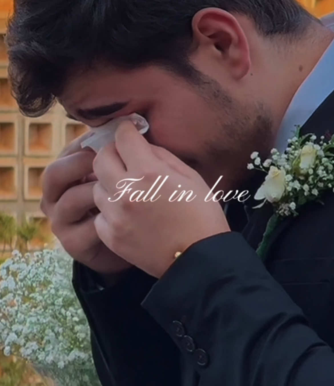 🥹♥️ #trend #fallinloveagain #noivochorando #noiva2025 #casamento 