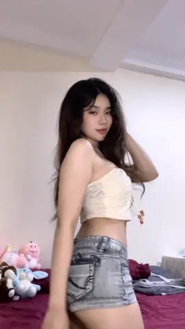 I need a one dance😮‍💨#fyp #06 #burmese #drake #onedance