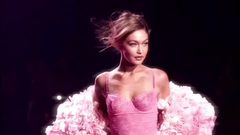 U deserve it!#victoriassecret2025#fyp