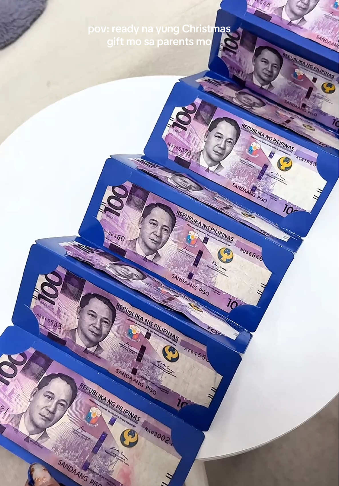 Updated Christmas money envelope #christmasenvelope #christmasgiftideas #pov #moneyenvelope #christmasgift 