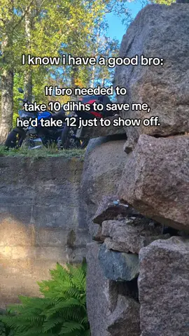 Bro is a hero🦸‍♂️ #suzuki #Bikelife #xbcyza #Bro #fyp 