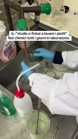 non neanche la parte peggiore…#chimica #scuola #perte #laboratorio #esaurimento 