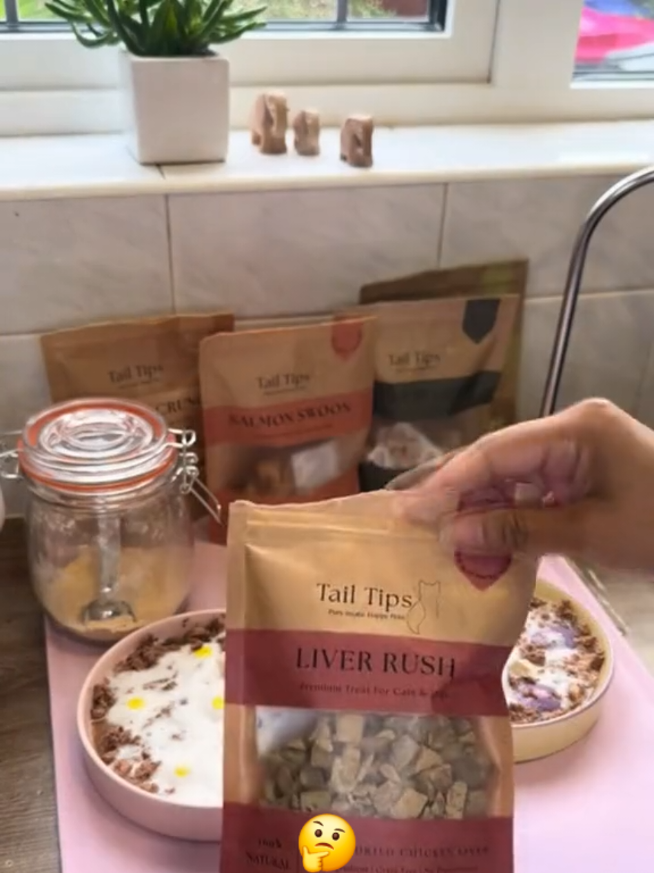 You've been skipping the most nutrient-dense food that exists 💀 Liver isn't just meat—it's nature's multivitamin. Vitamin A, B12, iron, folate, zinc... all the stuff your pet ACTUALLY needs. Wild wolves eat organs first. Your dog? Same biology. They're literally designed for this. Fresh liver = spoils in 3 days, messy AF Freeze-dried liver = 2 years shelf life, zero mess, all the nutrients ✅ Your pet's been missing out fr 😅 Drop a 🦴 if you're trying this! #rawfeddog #dognutrition #naturaldog #organmeats #rawfeeding 