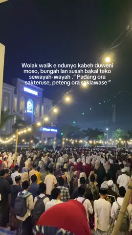 Lirboyo bersholawat😇 #lirboyokediri #lirboyobersholawat #habibsyech  #f #fyp 