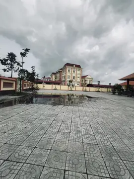 “一隻小手遮不住所有的陽光，一小步遮不住每個人的心。” 