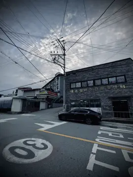 Thà một mình, một ngựa. Chứ không nhìn sắc mặt ai mà sống. Chuyện đời thường rất khó tả, hôm nay tốt với nhau ngày mai ra sao thì không biết rõ..#xuhuong #tamtrang #vairal #flopvcl #fyp 