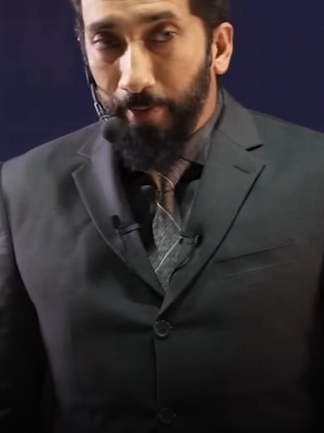 --1753426702_overlay