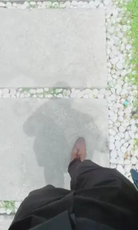 Glory To God☝🙏☝ 🌇 𝐏𝐚𝐭𝐢𝐨 𝐒𝐮𝐢𝐭𝐞𝐬 𝐀𝐛𝐫𝐞𝐞𝐳𝐚 - Twin Tower Residential Condominium 𝐀𝐋𝐕𝐄𝐎 𝐋𝐀𝐍𝐃 Developed By 𝐀𝐘𝐀𝐋𝐀 𝐋𝐀𝐍𝐃🏡✨𝐂𝐎𝐌𝐏𝐋𝐄𝐓𝐄 𝐂𝐈𝐓𝐘 𝐋𝐄𝐈𝐒𝐔𝐑𝐄 𝐋𝐈𝐕𝐈𝐍𝐆 𝐄𝐗𝐏𝐄𝐑𝐈𝐄𝐍𝐂𝐄 𝐈𝐍 𝐃𝐀𝐕𝐀𝐎'𝐒 𝐏𝐑𝐄𝐌𝐈𝐄𝐑𝐄 𝐋𝐈𝐅𝐄𝐒𝐓𝐘𝐋𝐄 𝐃𝐈𝐒𝐓𝐑𝐈𝐂𝐓 Situated within a 1.4-hectare enclave in Abreeza, Patio Suites is a 2-tower residential condominium development. It is set to stand 26-storeys high with a limited offering of 271 units, giving direct access to a unique city leisure lifestyle where you live. Patio Suites is the last phase in Abreeza District's Residential enclave, giving it the last opportunity to own an exclusive Abreeza residential address.  Unit Sizes: (Open for viewing)  ▫️1 Bedroom - 49-52sqm ▫️2 Bedroom - 81-87sqm ▫️3 Bedroom - 100-110sqm ✔️High Rental Yield ✔️World Class amenities ✔️High quality and Big Cut units ✔️Flexible payment term ✔️Excellent Location Davo city For project presentation, price quotations and reservations, please message me: 🧑🏻‍💻 Francis Aian Darunday, RES. 🪪 In-house Salesperson  📲 SMS | VIBER | WhatsApp +63992 252 1382 📧 fransdarunday.alveoland@gmail.com  #AlveoLandCorp #AyalaLand #fyp  #PatioSutiesAbreeza #DavaoCity          