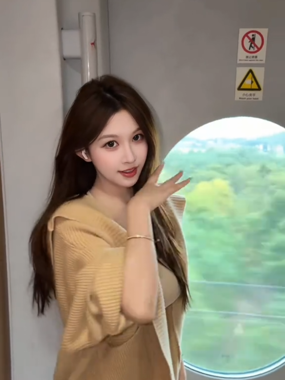 #嗲分DIVEN👻 好女人得到名声 坏女人得到一切 