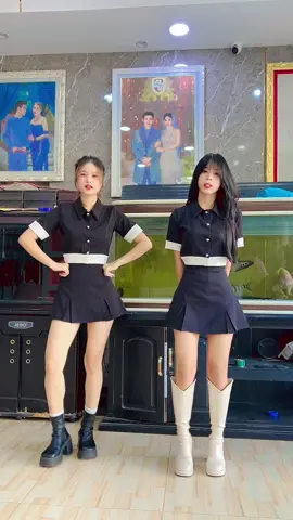 ရောင်းမလောက်ကိုဖြစ်ခဲ့တဲ့အထည်လေး Instock ပြန်ရောက်ပြီနော်😍❤️#foryoupage❤️❤️ #tiktokmyanmar #mandalay #yunn #localbrand 